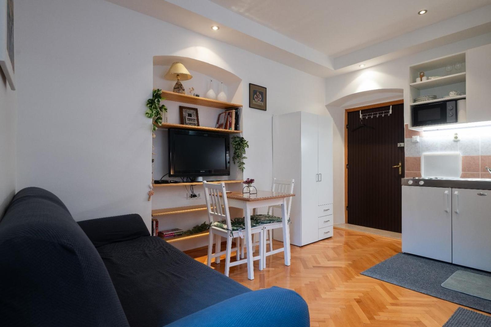 Apartment Old Town *